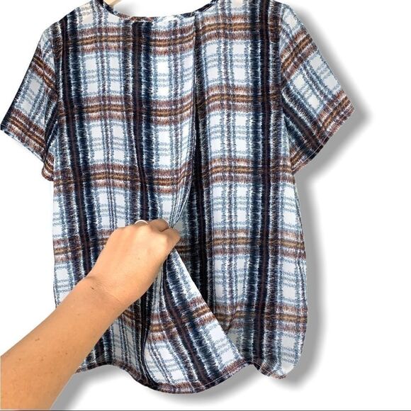 Philosophy Plaid Wrap Back Top - Picture 8 of 8